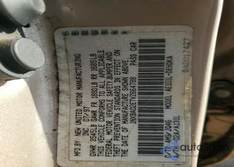 1997 Toyota Corolla Base z USA, uszkodzony, nr VIN 1NXBA02E7VZ664788